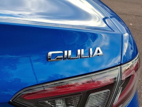 New 2025 Alfa Romeo Giulia AWD image 23