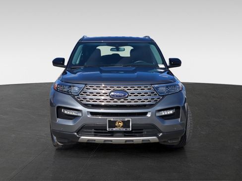 Used 2024 Ford Explorer Limited AWD/4WD image 3