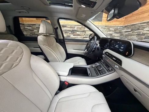 Used 2021 Hyundai Palisade Limited w/ Cargo Package AWD/4WD image 16