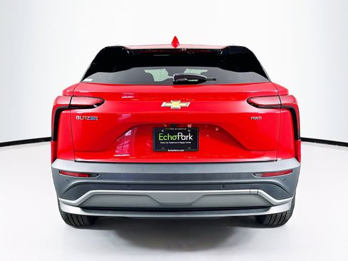 Used 2024 Chevrolet Blazer EV LT image 7