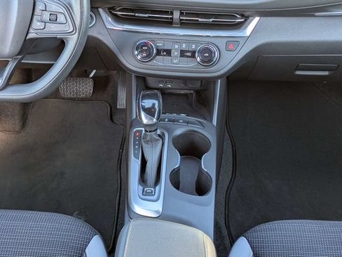 Used 2024 Buick Envista Preferred w/ Convenience II Package FWD image 20