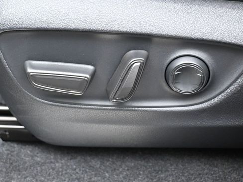 Used 2025 Toyota Land Cruiser w/ Premium Package image 10