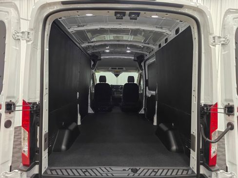 Used 2025 Ford Transit 150 148 Medium Roof w/ Load Area Protection Package RWD image 31
