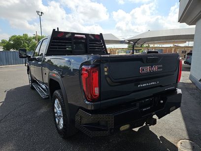 Used 2022 GMC Sierra 2500 Denali w/ Denali Ultimate Package