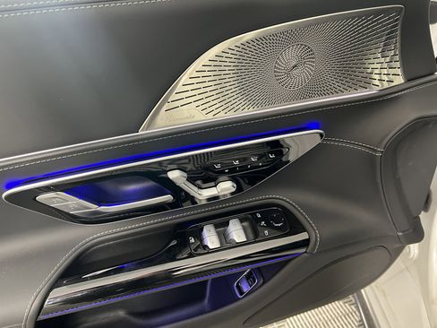 Used 2024 Mercedes-Benz SL 43 AMG image 18