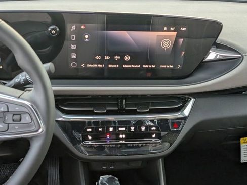 New 2026 Buick Envista Avenir image 11