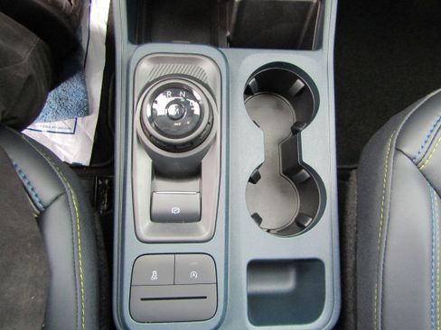 New 2025 Ford Maverick Lobo image 25