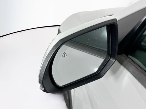 Used 2024 Hyundai Ioniq 5 SE RWD image 16