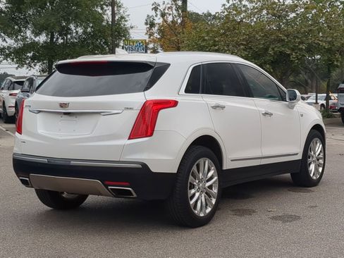 Used 2018 Cadillac XT5 Platinum image 3