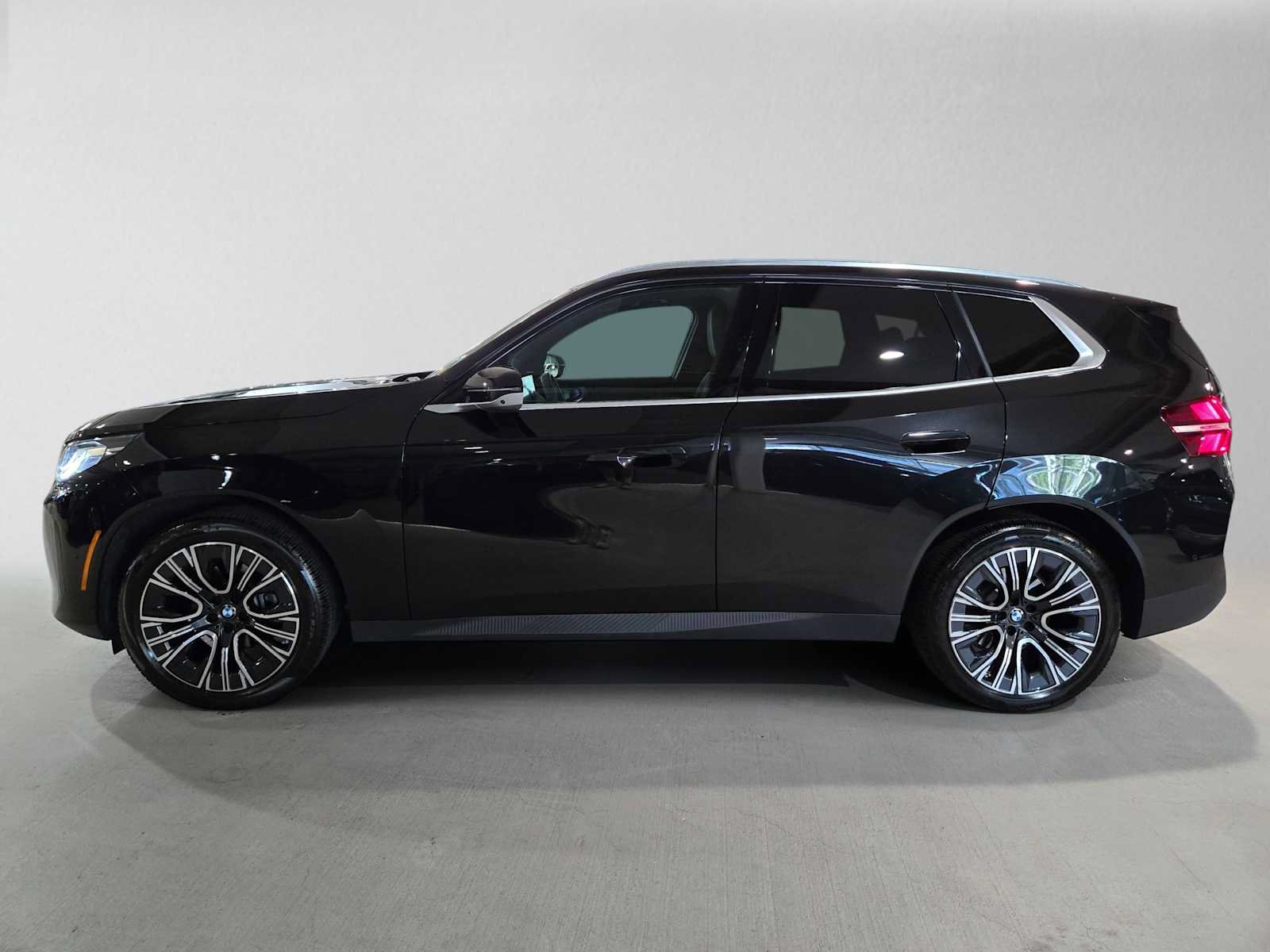 Used 2026 BMW X3 xDrive30i w/ Premium Package AWD/4WD image 6