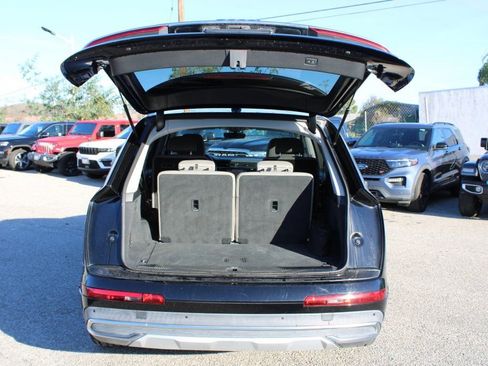 Used 2020 Audi Q7 3.0T Premium Plus image 33