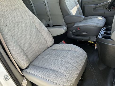 New 2025 GMC Savana 2500 Extended w/ Driver Convenience Package image 26