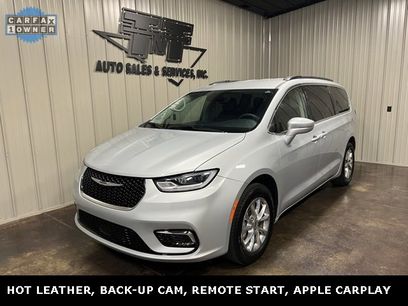 Used 2022 Chrysler Pacifica Touring-L