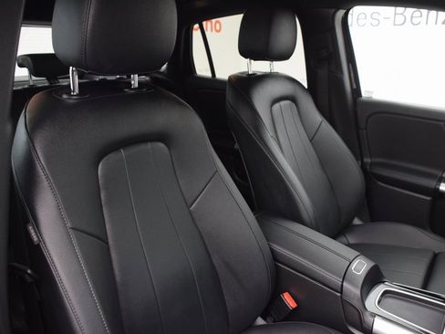 Certified 2025 Mercedes-Benz GLA 250 GLA 250 image 16