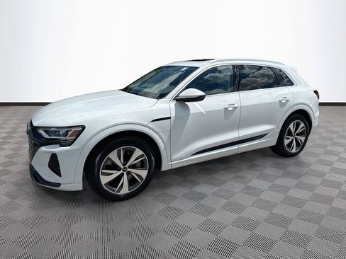 Certified 2024 Audi Q8 e-tron Premium Plus AWD/4WD image 3