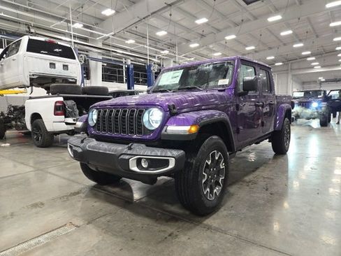 New 2026 Jeep Gladiator Sport image 7