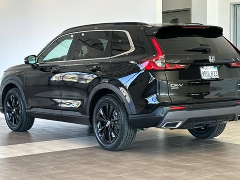 Used 2025 Honda CR-V Sport Touring image 6