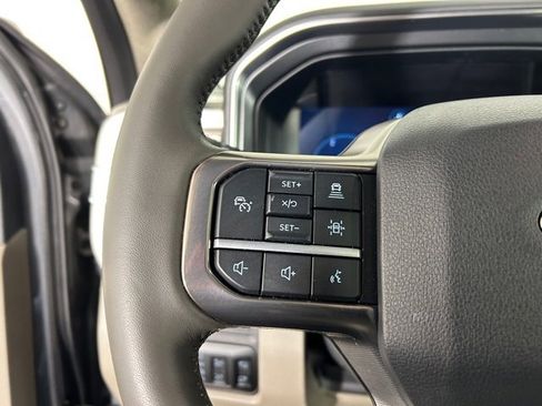 Used 2025 Ford F350 Platinum w/ Platinum Plus Package image 31