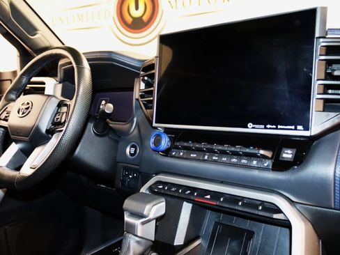 Used 2022 Toyota Tundra Platinum image 63