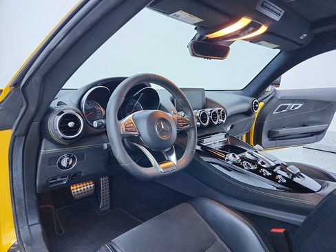 Used 2016 Mercedes-Benz AMG GT S w/ Exclusive Interior Package image 23