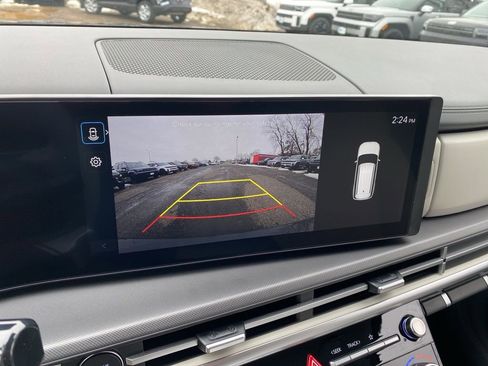 New 2026 Hyundai Santa Fe SE image 9