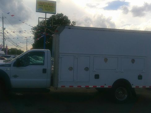 Used 2012 Ford F550 2WD Regular Cab Super Duty w/ Payload Upgrade Pkg image 7