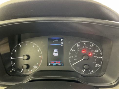 Used 2023 Toyota Corolla LE FWD image 25