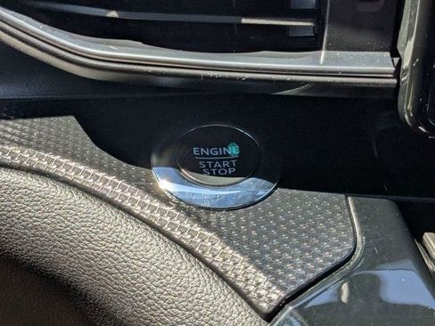 Used 2023 Ford Explorer ST RWD image 29