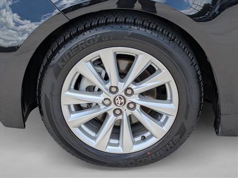 Used 2023 Toyota Corolla LE w/ LE Convenience Package FWD image 22