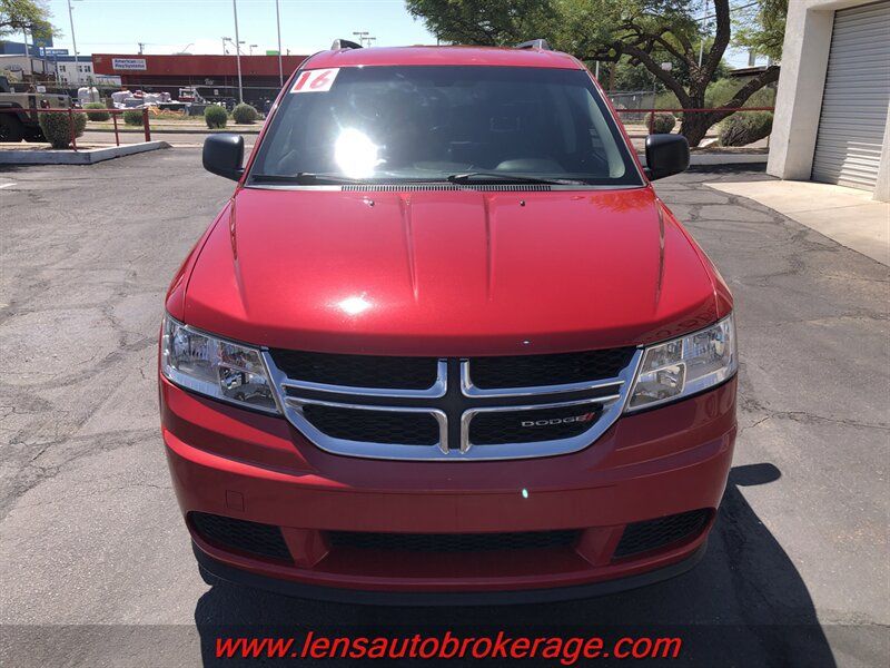 Used 2016 Dodge Journey SE w/ Flexible Seating Group FWD image 3