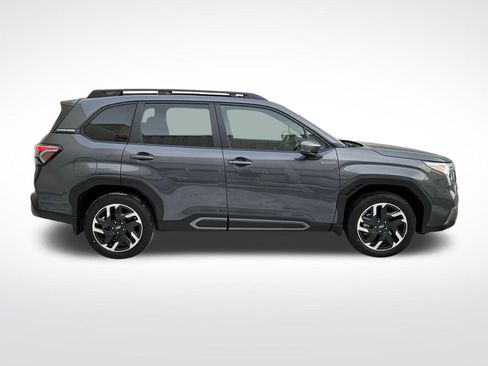 Certified 2025 Subaru Forester Limited image 7