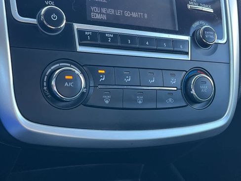 Used 2018 Nissan Altima 2.5 S w/ S Convenience Package image 19