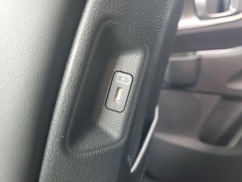 New 2026 Kia Sorento S w/ S Panoramic Sunroof Package FWD image 14