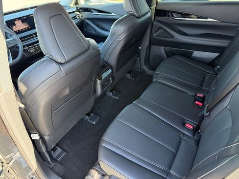 Used 2025 INFINITI QX60 Pure image 38