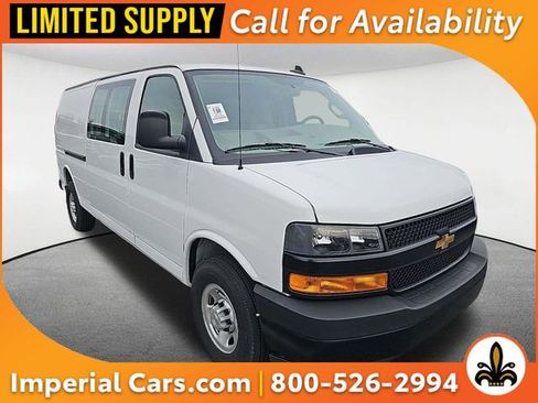 Used 2024 Chevrolet Express 3500 Extended w/ Driver Convenience Package image 1