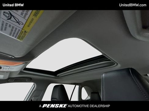 Used 2021 Toyota RAV4 XLE Premium FWD image 18