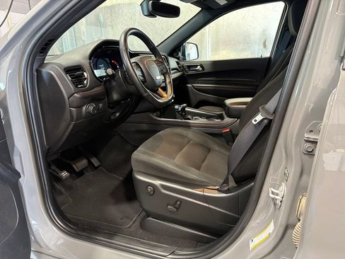 Used 2025 Dodge Durango GT AWD/4WD image 4
