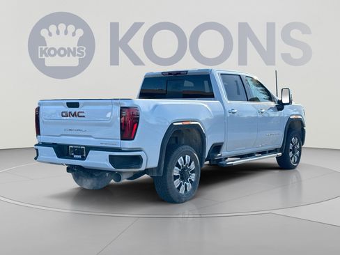 New 2026 GMC Sierra 2500 Denali w/ Denali Reserve Package AWD/4WD image 7