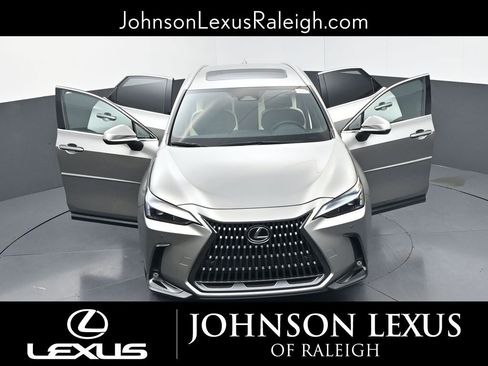 Used 2024 Lexus NX 250 FWD image 33