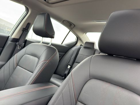 New 2025 Nissan Altima 2.5 SR image 27