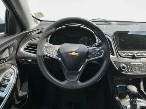 Used 2024 Chevrolet Malibu LT FWD image 14