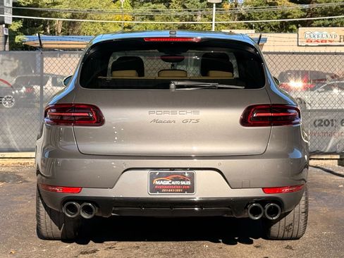 Used 2017 Porsche Macan GTS image 10