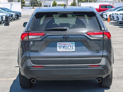 Used 2023 Toyota RAV4 LE AWD/4WD image 13