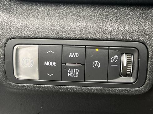 Certified 2026 GMC Terrain AT4 w/ Technology Package II AWD/4WD image 18