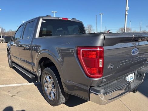 Used 2021 Ford F150 XLT w/ Equipment Group 302A High image 4