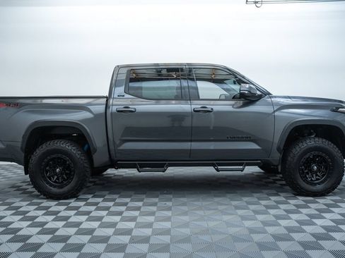 Used 2022 Toyota Tundra SR5 w/ TRD Off-Road Premium Package AWD/4WD image 4