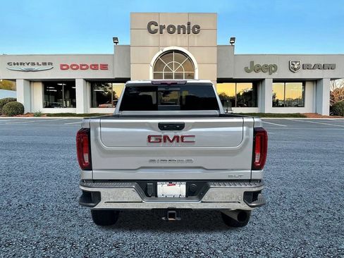 Used 2022 GMC Sierra 2500 SLT image 4
