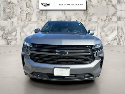 Used 2022 Chevrolet Suburban RST w/ Luxury Package image 5