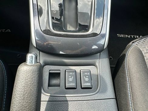 Used 2017 Nissan Sentra SR FWD image 20