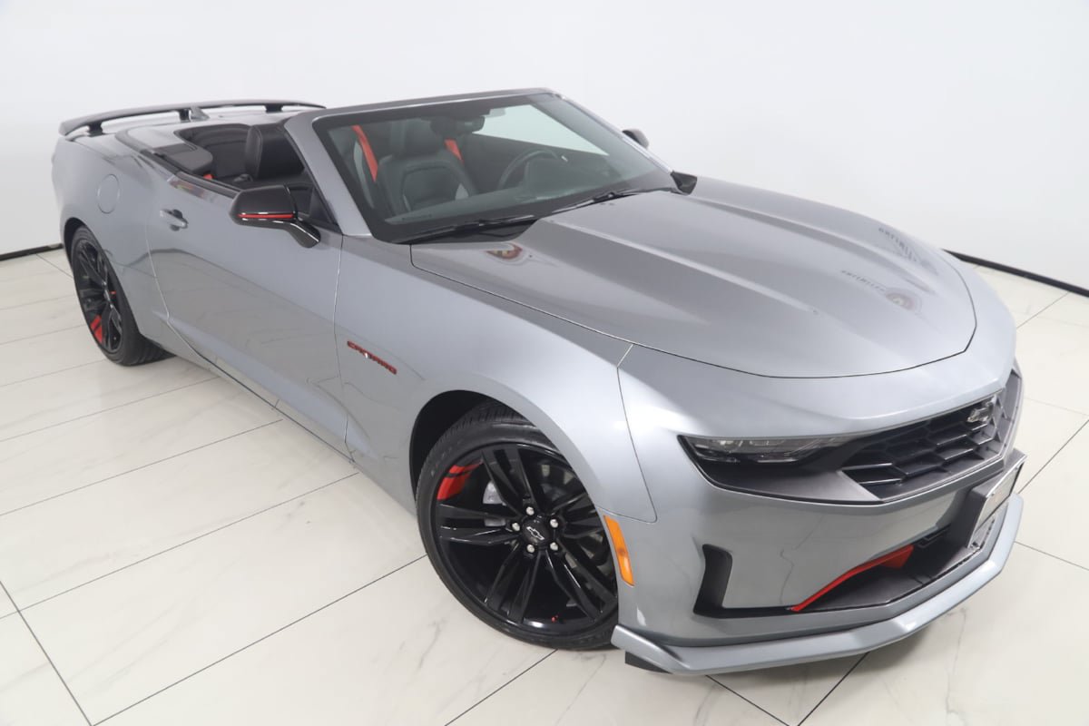 Used 2023 Chevrolet Camaro LT w/ Redline Edition RWD image 19